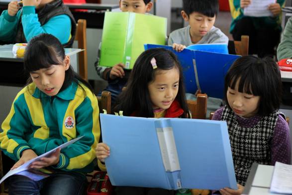 發展學校特色  「樂」來越有趣～中港國小合唱團（圖片2）