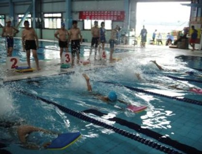 德化學生游泳大FUN頌～ 畢業生檢測合格率(游泳25公尺)達97%以上（圖片2）