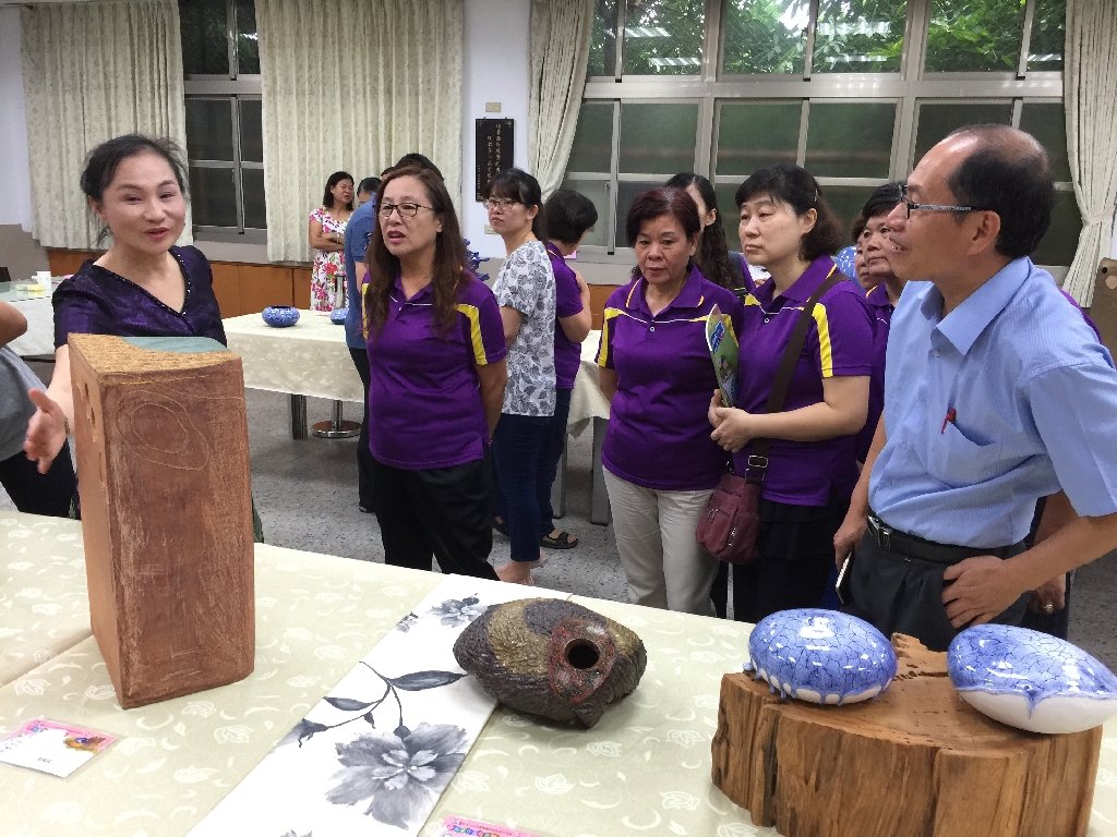 陶藝名家作品校園巡迴展－－窯火神工（文章圖片）