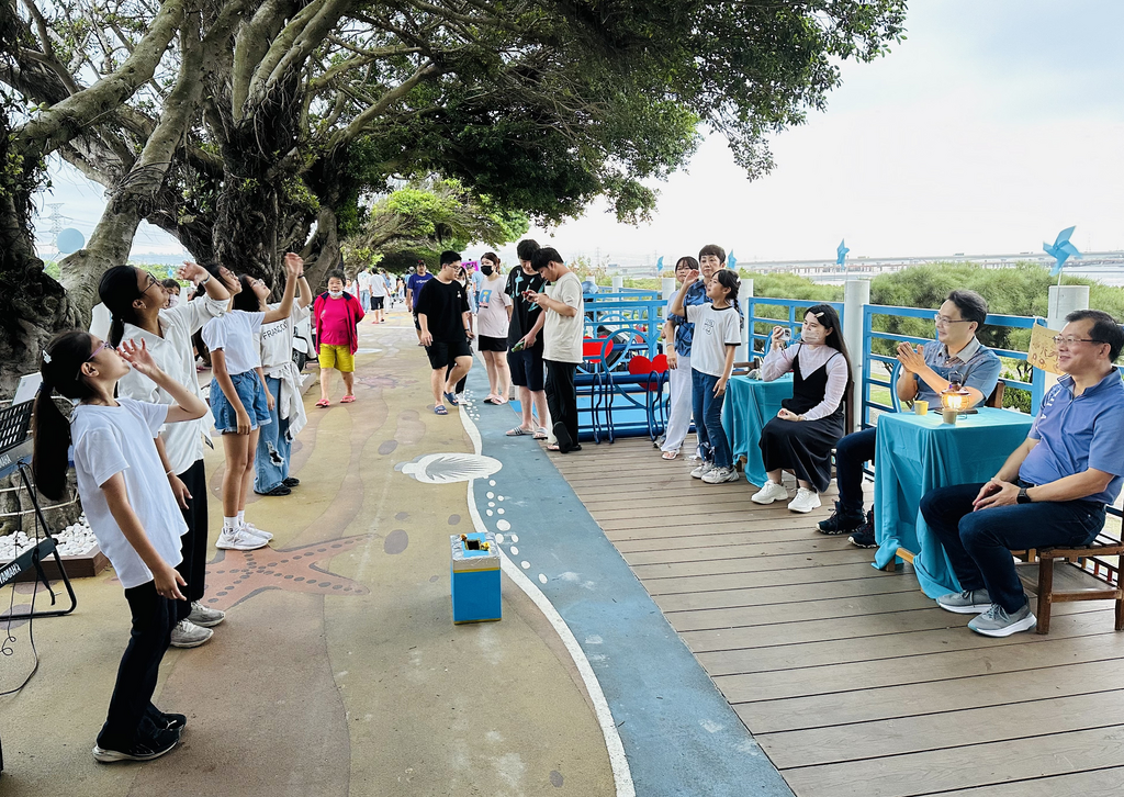 學生親自策畫畢業成果展並對外發表創作（圖片3）