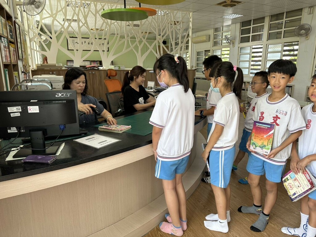 閱讀旅程的陪伴者（文章圖片）