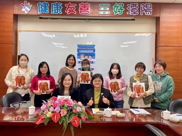 領潭陽團隊為孩子營造安全有序的學習環境