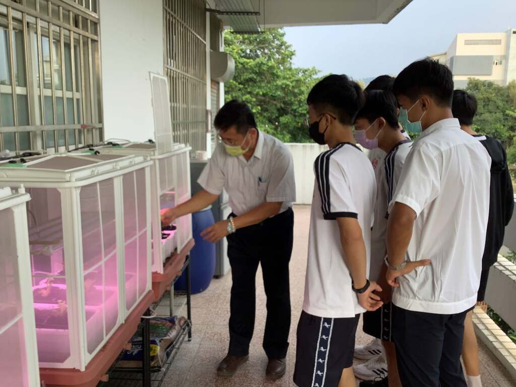 利用物聯網監測原生種蘭花生長環境（圖片1）