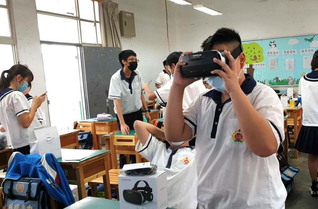 結合VR深化科學概念（圖片6）