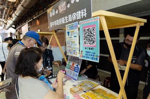 民眾熱情參與衛生局長輩資源宣導（圖片5）