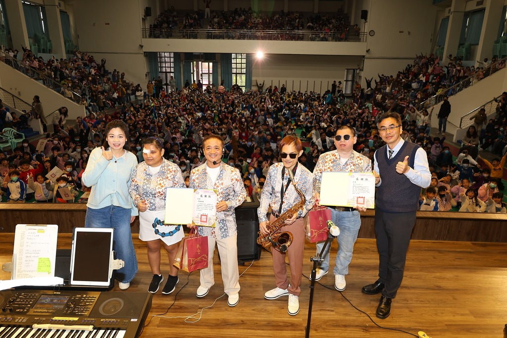 從理解出發　讓校園更添溫馨（文章圖片）