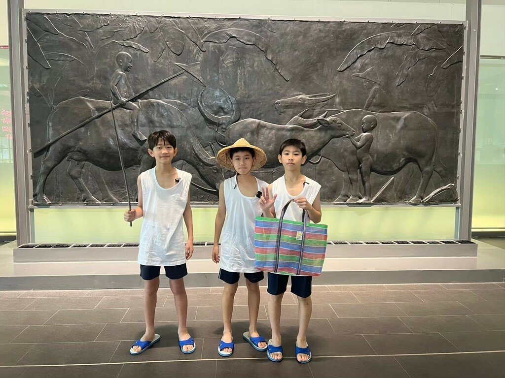 拍攝以學生為主角的國美館參觀引導影片(前進國美--國立臺灣美術館參觀展覽教戰手冊)(圖片4)