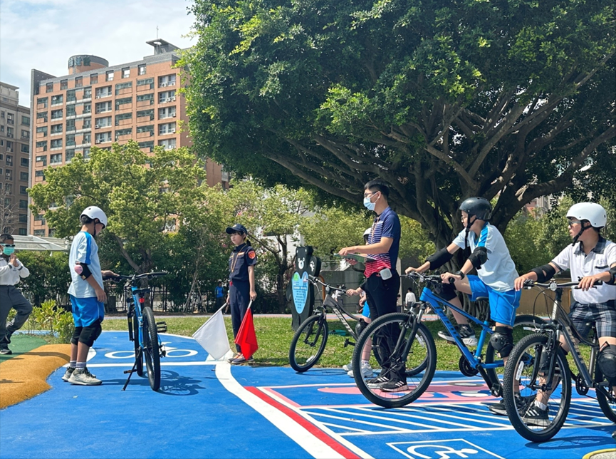 學習自行車的知識及道安規則（圖片2）