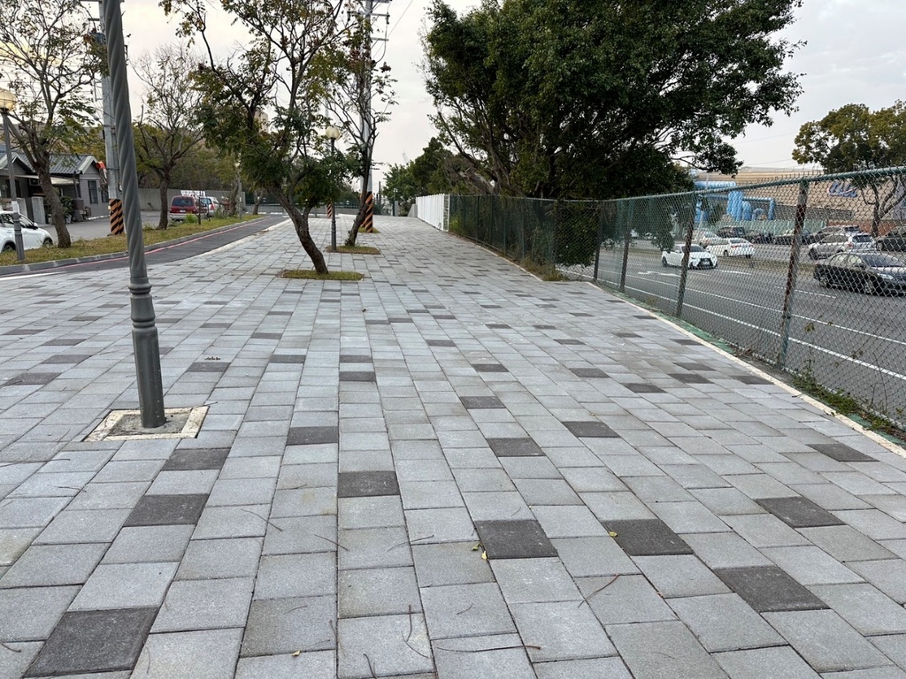市立公明國中校園通學步道改善（圖片3）
