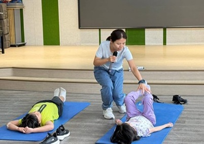 嘉琪護理師帶領學生培養運動習慣（圖片3）