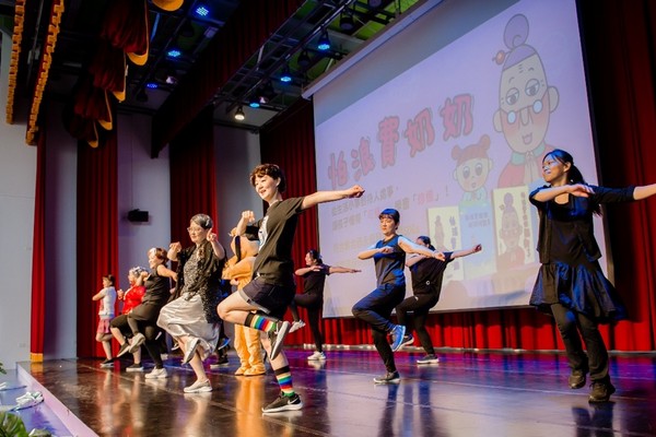 每學期一次的戲劇公演（圖片4）