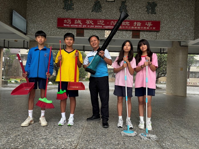 耀宗會長是學生學習的楷模（圖片1）